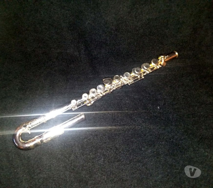 Instruments de musique Binche Binche-Centrum - Photos Vivastreet A vendre trompette et flûte