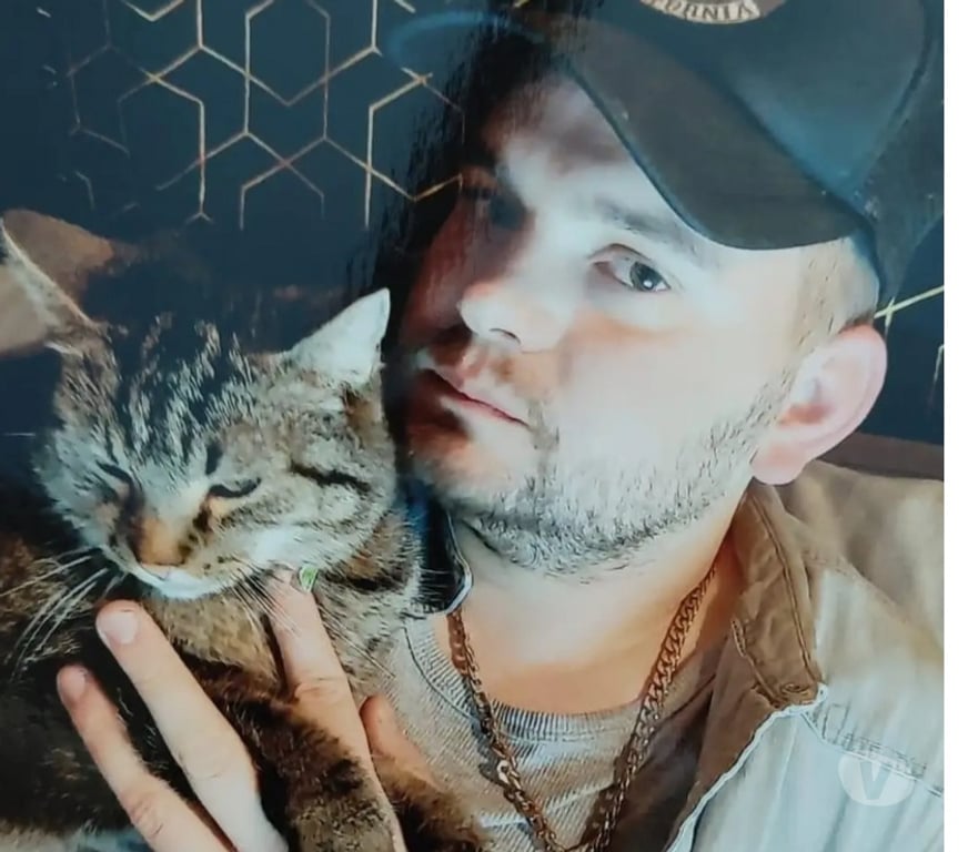 Gay Ath Ath-Centrum - Photos Vivastreet Mais pourquoi personne veut se faire sucer ici