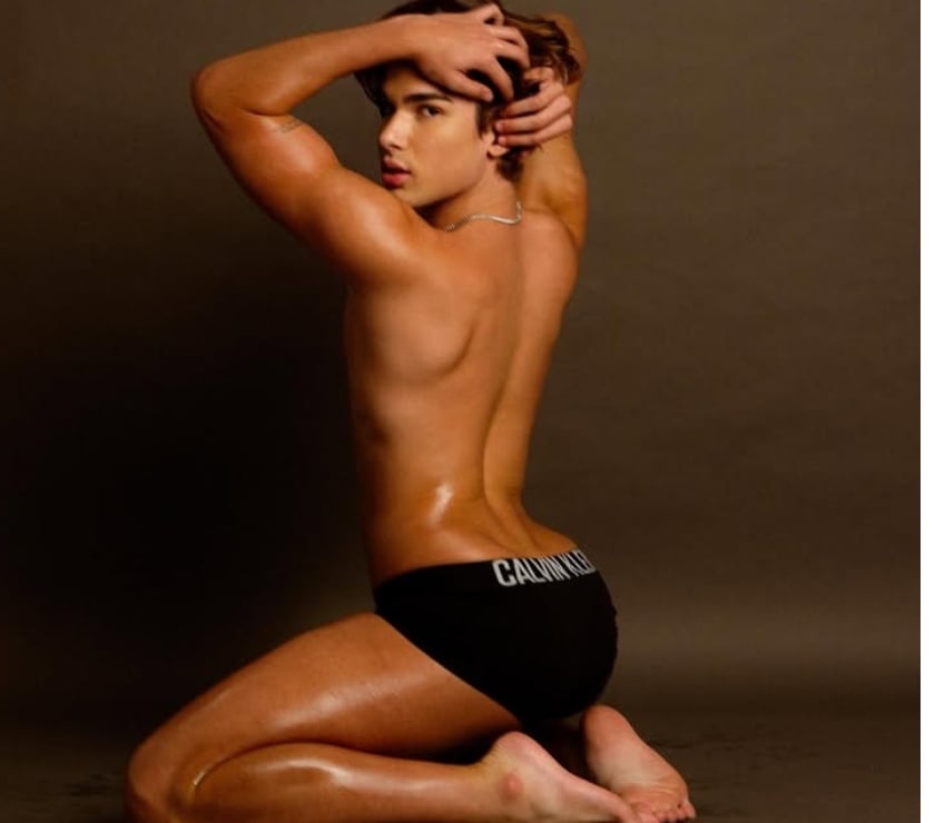 Black cherche trans ou hétéro curieux mignon ou minet