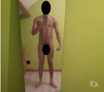 Jeune black cherche femme très ronde.