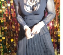 Sissy Lindra cherche partenaires domi et actifs