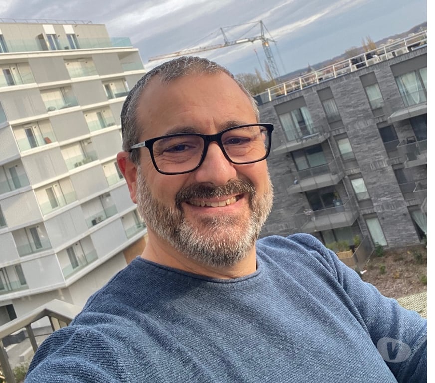 exhib Tubize - Photos Vivastreet Mes yeux bandés a disposition 24 sur 24