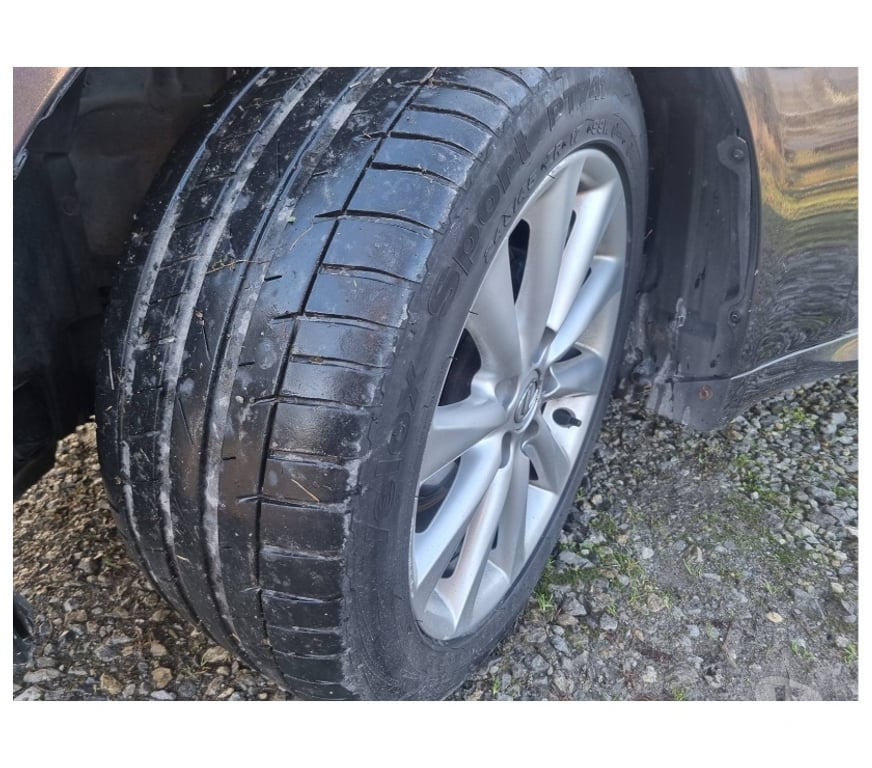 Voiture à vendre Pont-de-Loup - Photos Vivastreet Lexus is220d 177cv 130kw Gps Airco Cruise jantes alu