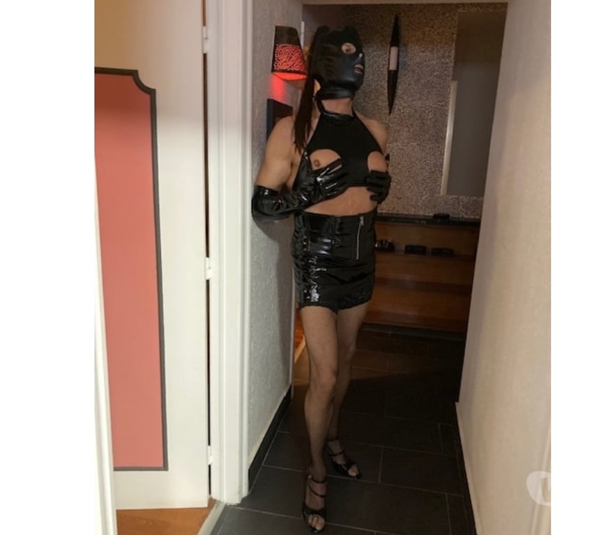 Gay Jette - Photos Vivastreet Maitresse travestie pour sissy très soumise (bien lire!)