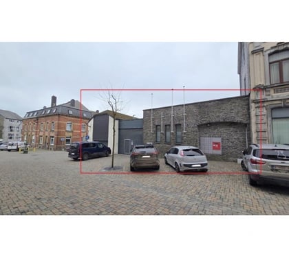 vente, location bureaux - Photos Vivastreet Neufchateau : bâtiment polyvalent, bureaux, garages.