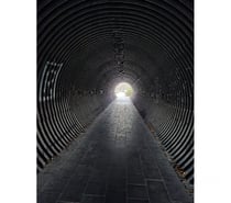 Tunnel très discret ...