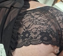 Jh 40a en pt tenue sexy ch 3 h murs pour les sucer