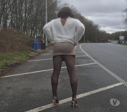 Rencontre gay - Photos Vivastreet Qui pour aller voir un verre a hannut