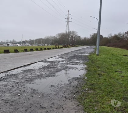 Rencontre sans lendemain Ghlin Mons - Photos Vivastreet Grand Large de Mons ce dimanche soir ...