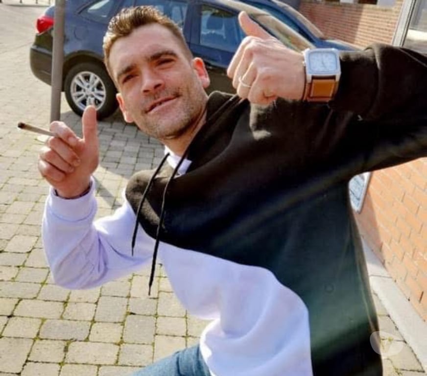 exhib Chaumont - Photos Vivastreet Échange photo vidéo et watsapp