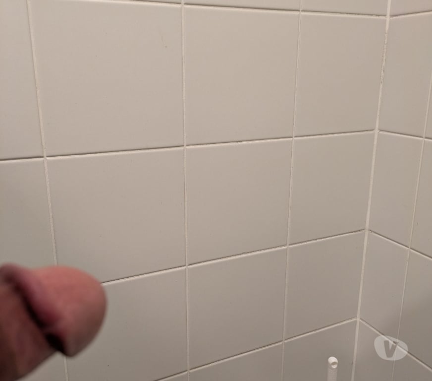 Gay Charleroi Charleroi-Centrum - Photos Vivastreet Couilles pleines ....