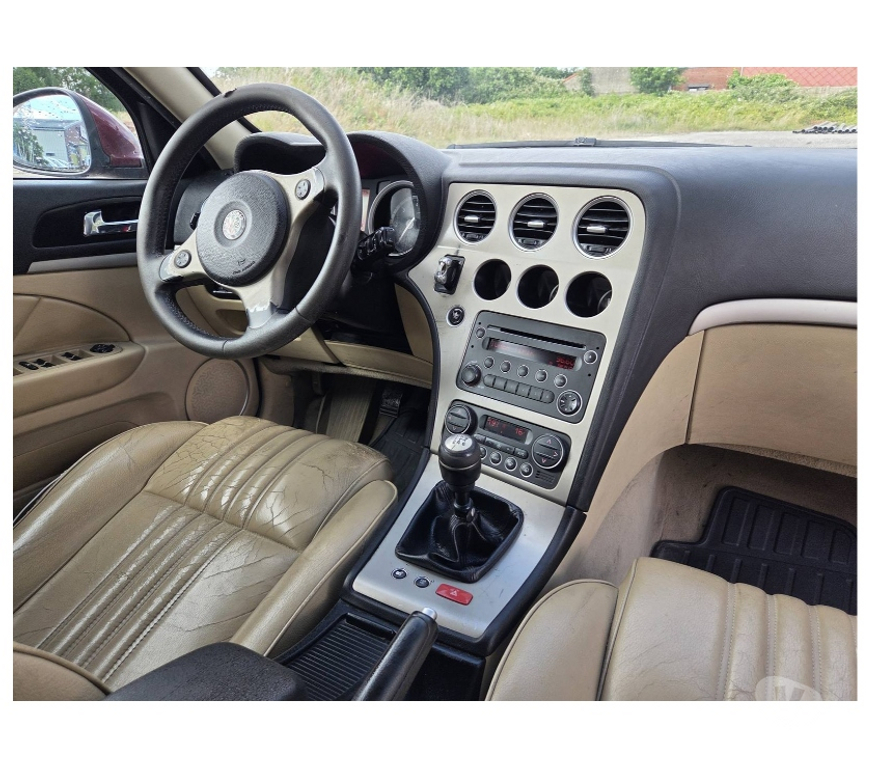 Voiture à vendre Pont-de-Loup - Photos Vivastreet Alfa 159 break 2008 1.9jtd 115cv Cuir Beige Ac Jantes Cruise
