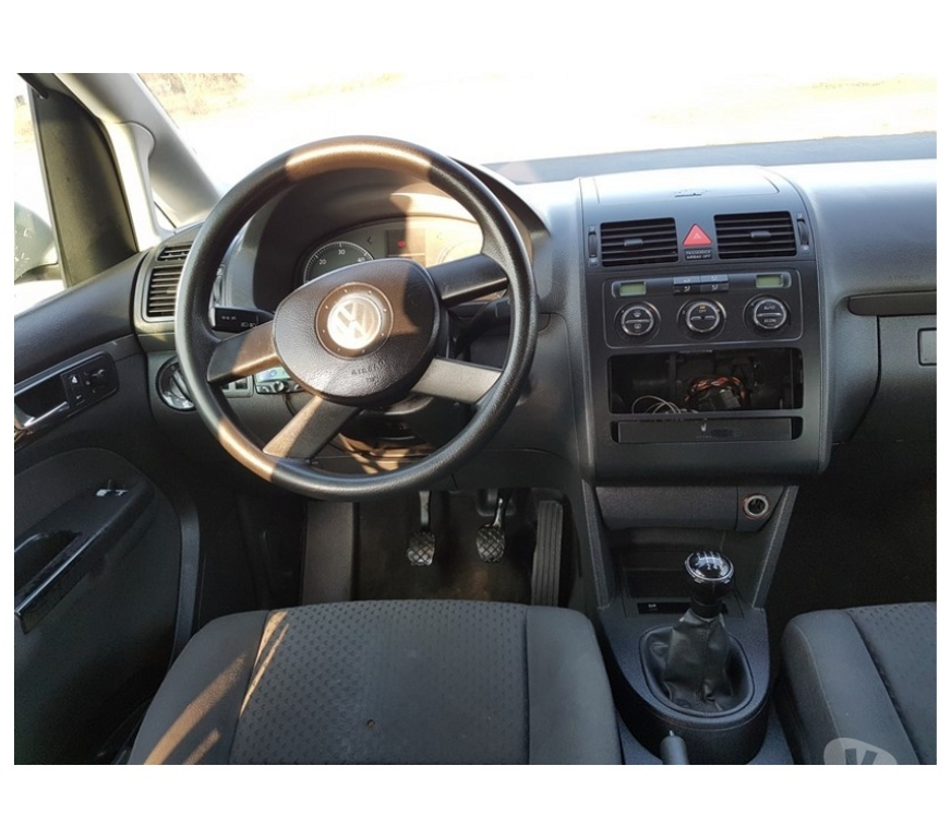 Voiture à vendre Pont-de-Loup - Photos Vivastreet Vw touran 7places 1.9tdi 105cv Airco.