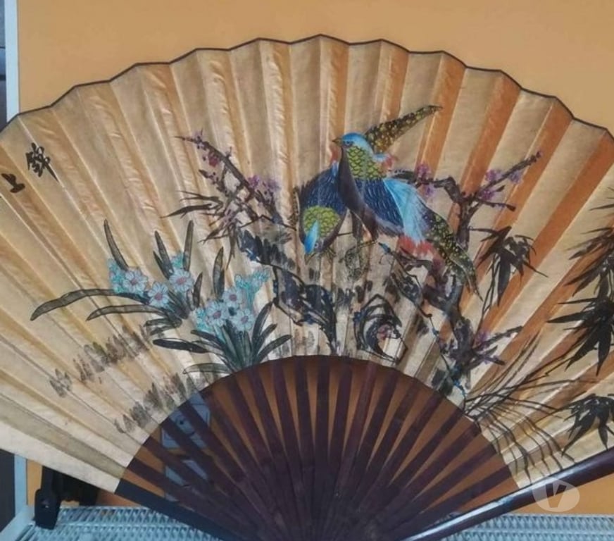 Décoration - art Châtelet - Photos Vivastreet éventail décoratif