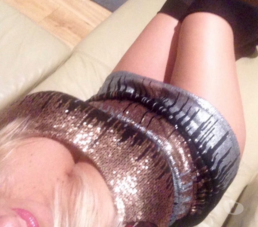 Escort Sint-Pieters-Leeuw Berchem-Saint-Laurent - Photos Vivastreet Massages et Domination