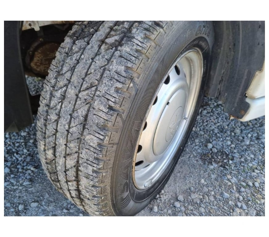 Véhicules commerciaux & utilitaires d'occasion Pont-de-Loup - Photos Vivastreet Peugeot Expert Frigorifique Long châssis 1.6hdi 90cv 66kw