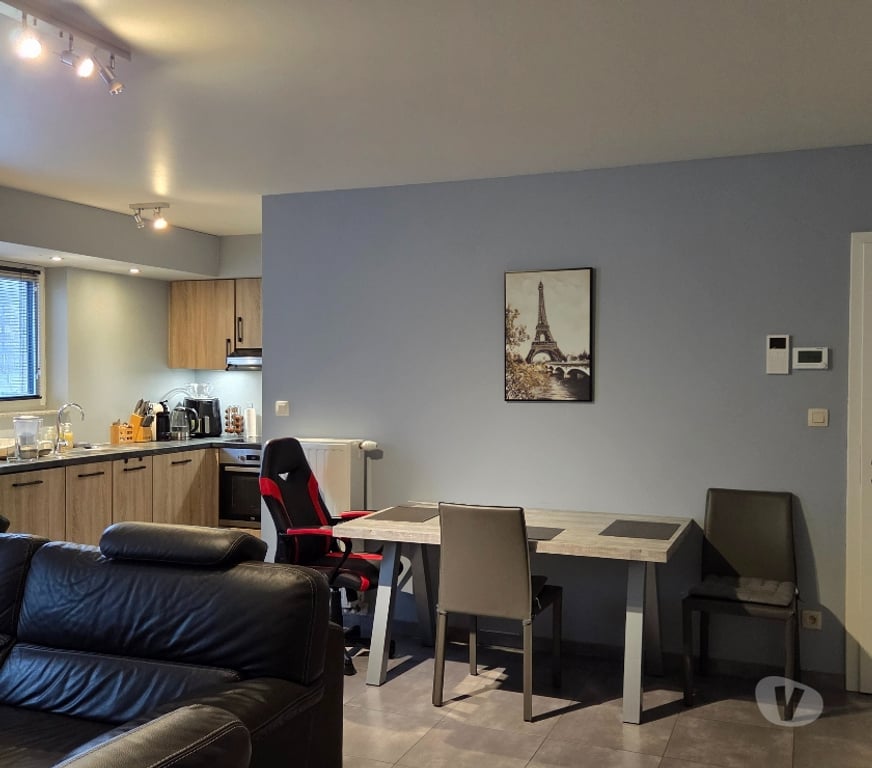 Appartement a vendre Libramont - Photos Vivastreet 6800 LIBRAMONT : bel appartement, 3ch, 2sdb, parking.