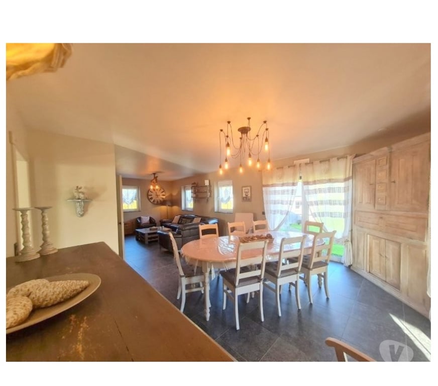 Annonce maison Baillamont - Photos Vivastreet Bièvre: magnifique propriété, 8ch, 8sdb, piscine, ...