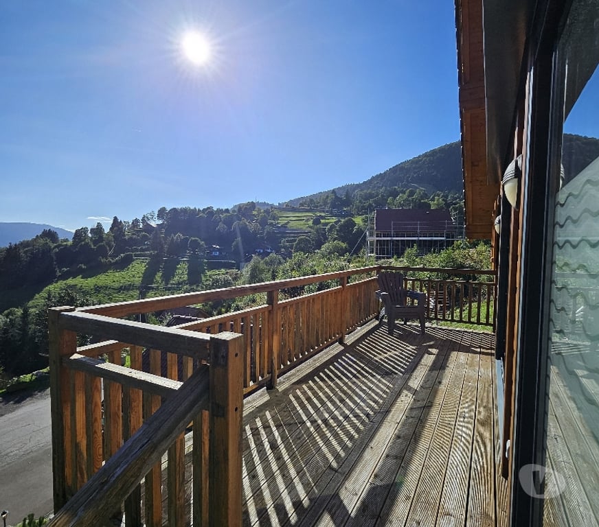 Annonce maison France - Photos Vivastreet BUSSANG (Vosges) - MAGNIFIQUE CHALET AVEC VUE DOMINANTE