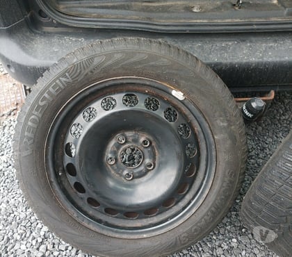Voiture à vendre - Photos Vivastreet Pneus neige montés sur jantes