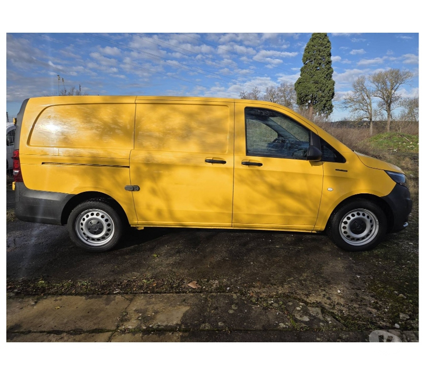 Véhicules commerciaux & utilitaires d'occasion Pont-de-Loup - Photos Vivastreet Mercedes E Vito Maxi 12 2020 115cv 85kw Gps Ac caméra recul