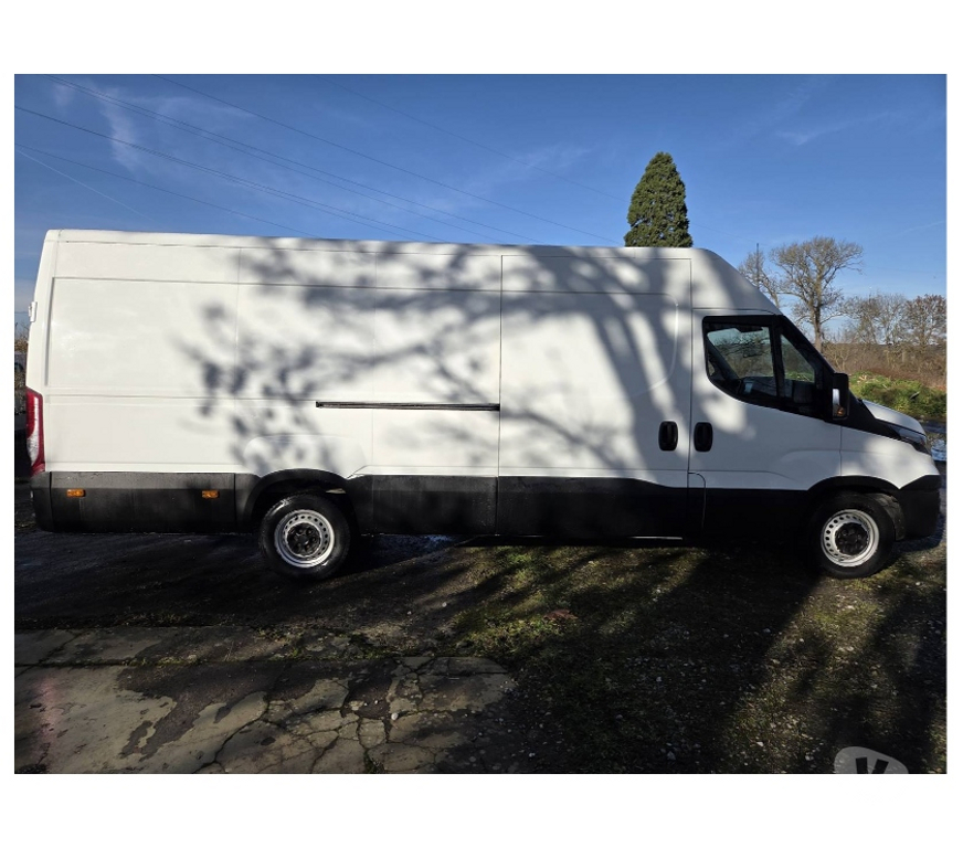 Véhicules commerciaux & utilitaires d'occasion Pont-de-Loup - Photos Vivastreet Iveco Daily 2017 L5h3 2.3D 115cv 85kw euro6, Gps, Airco...