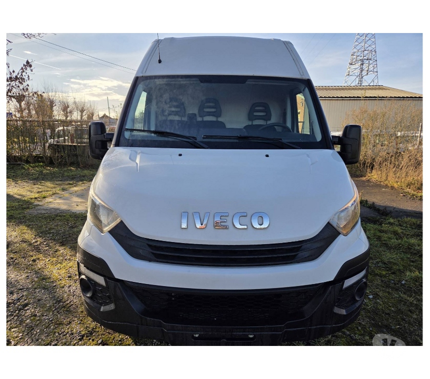 Véhicules commerciaux & utilitaires d'occasion Pont-de-Loup - Photos Vivastreet Iveco Daily 2017 L5h3 2.3D 115cv 85kw euro6, Gps, Airco...