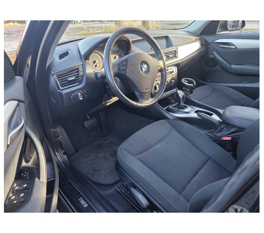 Voiture à vendre Pont-de-Loup - Photos Vivastreet Bmw X1 4x4 2.0D 115CV 85KW Boîte Auto. Airco jantes alu