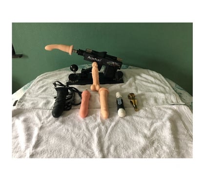 Plan sexe Feluy Seneffe - Photos Vivastreet Une femme qui veux essayer une fuck machine