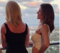 Femme européenne ou arabe pour gentleman black