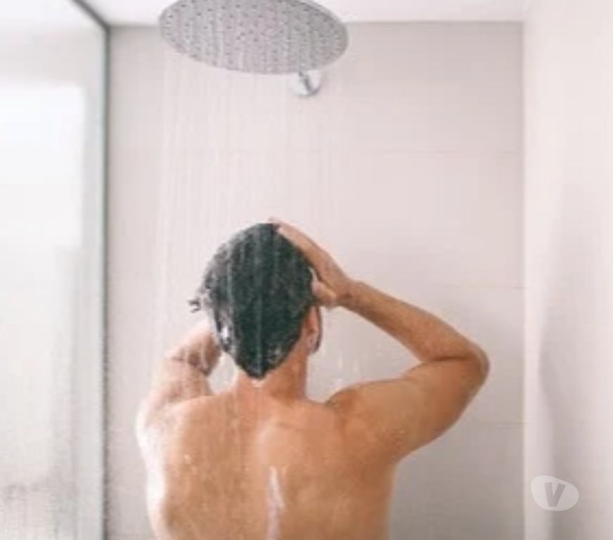 Gay Schaerbeek - Photos Vivastreet Après le sport et la douche, viens !