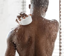 Après le sport et la douche, viens !