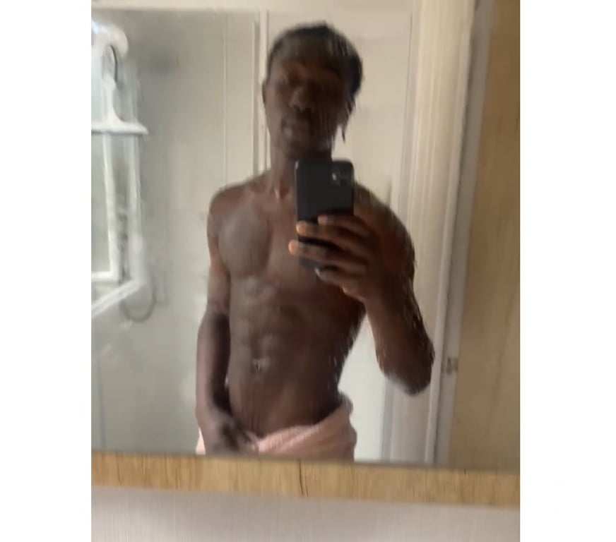 exhib Bruxelles (Brussels) Bruxelles-Centrum - Photos Vivastreet De la bonne baise une bite de 22cm