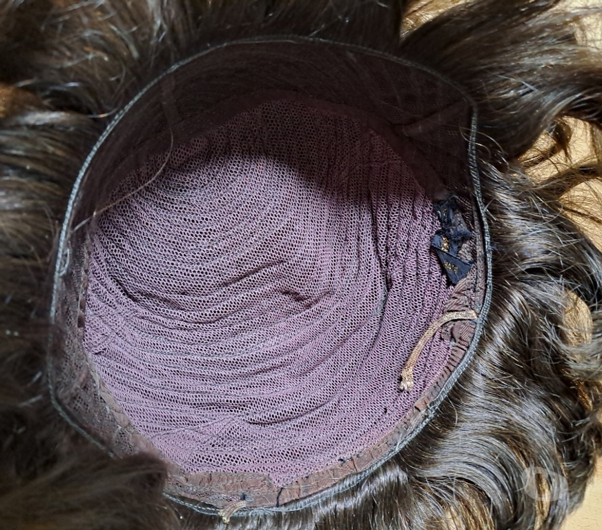 Beauté - santé Gilly Gilly-Centrum - Photos Vivastreet Très belle perruque en cheveux humains