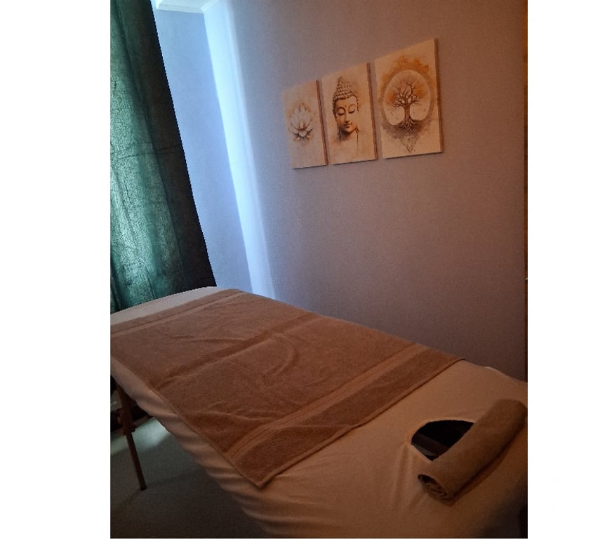 Massages Boussu Boussu-Centrum - Photos Vivastreet Massage bien-être par praticien en formation.