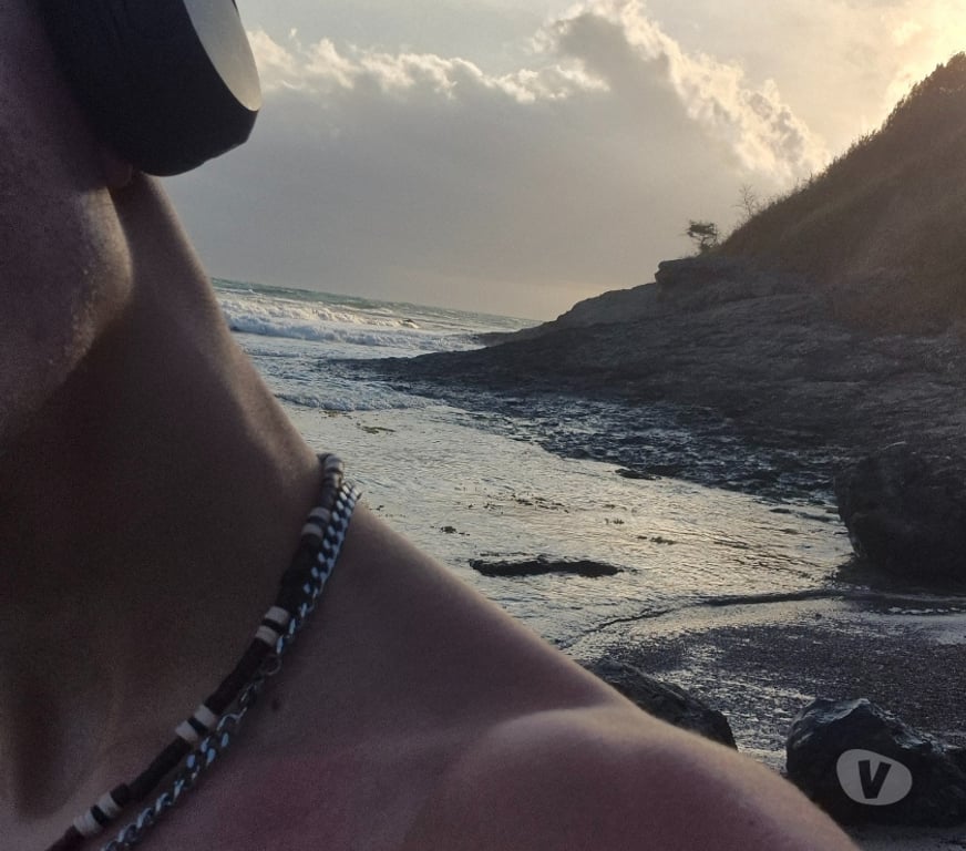 exhib Bruxelles (Brussels) Bruxelles-Centrum - Photos Vivastreet Jh chaud pour un soir