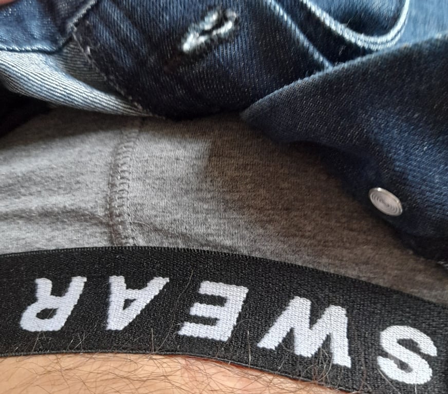 Gay Florenville Villers-devant-Orval - Photos Vivastreet Quelqu'un demain jeudi à midi