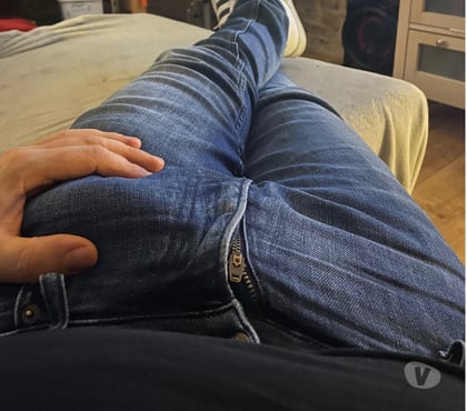 Rencontre gay - Photos Vivastreet Qui veut s’en occuper ?