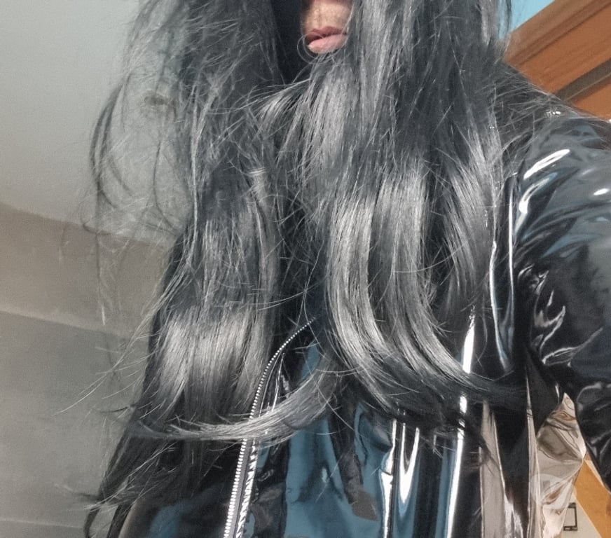 Gay Aywaille - Photos Vivastreet Soumise len latex