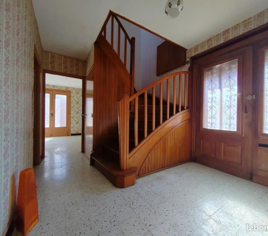 Annonce maison France - Photos Vivastreet Maison traditionnelle avec bâtiments de ferme