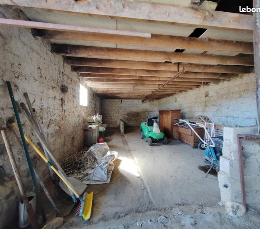 Annonce maison France - Photos Vivastreet Maison traditionnelle avec bâtiments de ferme