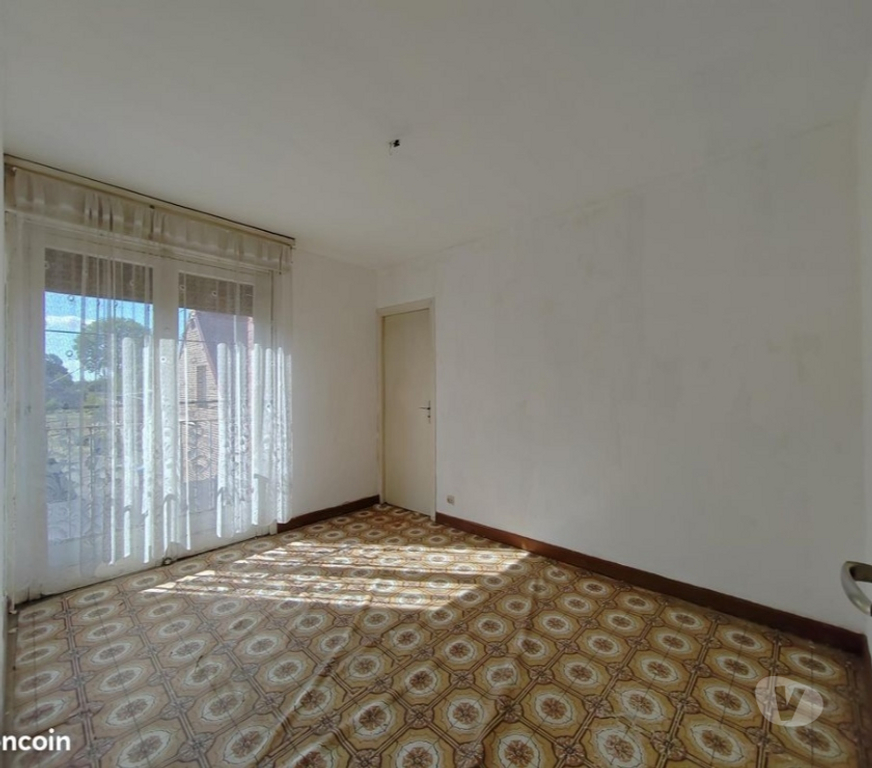 Annonce maison France - Photos Vivastreet Maison traditionnelle avec bâtiments de ferme