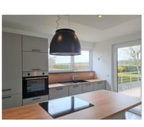 Photos Vivastreet Bievre : bel appartement avec grande terrasse, 2ch, parking