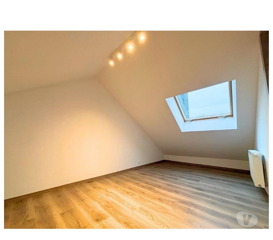 Location appartement Bertrix - Photos Vivastreet Bertrix : bel appartement duplex avec terrasse, 1 chambre.