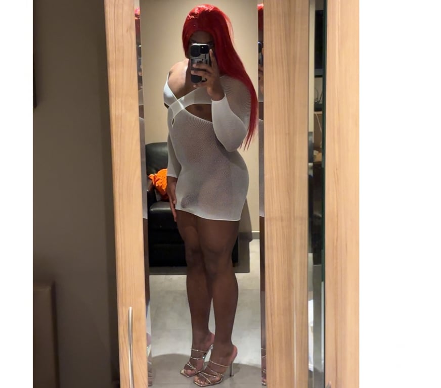 Gay Bruxelles (Brussels) Bruxelles-Centrum - Photos Vivastreet P*te dispo pour rebeu et renoi cette nuit à Woluwe