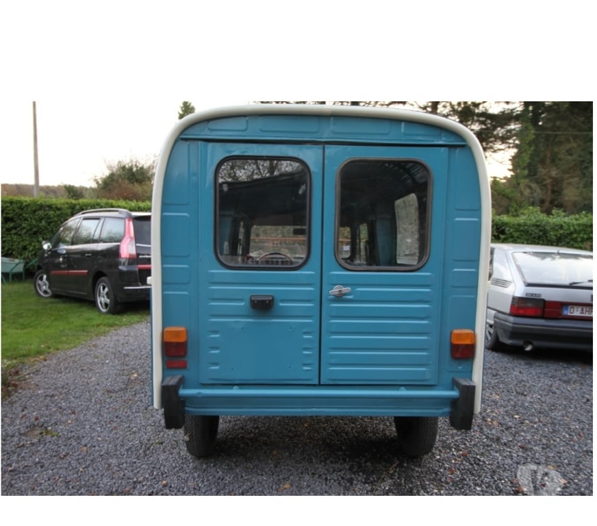 Voitures de collection Ferrières - Photos Vivastreet Citroen Acadiane 1982