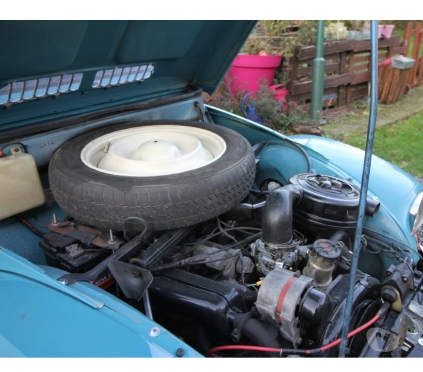 Voitures de collection Ferrières - Photos Vivastreet Citroen Acadiane 1982