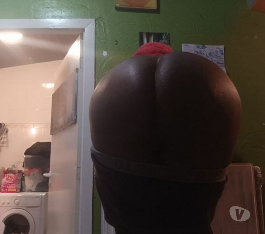 Gay Liège Liège-Centrum - Photos Vivastreet Qui veut se faire vidé ça grosse bite par une salope 🍌