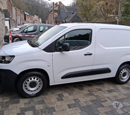 Véhicules commerciaux & utilitaires d'occasion - Photos Vivastreet Citroën Berlingo électrique
