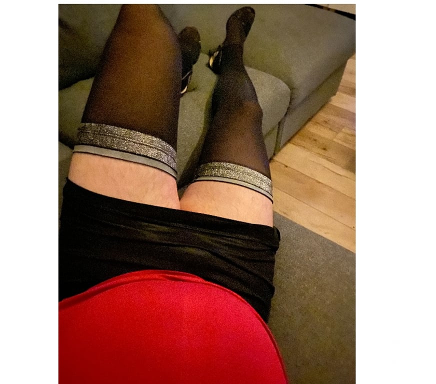 Gay Liège Liège-Centrum - Photos Vivastreet Qui reçoit mec en lingerie ?